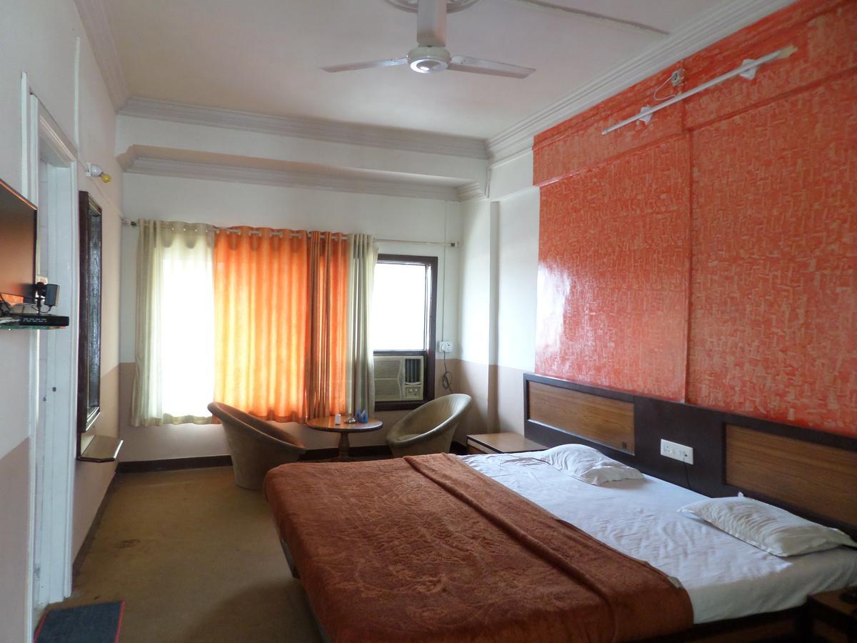 Hotel Ayodhya Nashik Exterior foto